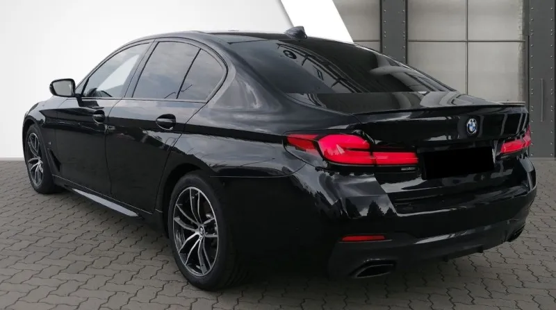 BMW 530 d xDrive =M-Sport= Shadow Line/Distronic Гаранция Image 2