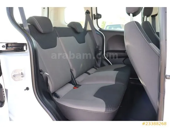 Ford Tourneo Courier 1.5 TDCi Delux Image 7